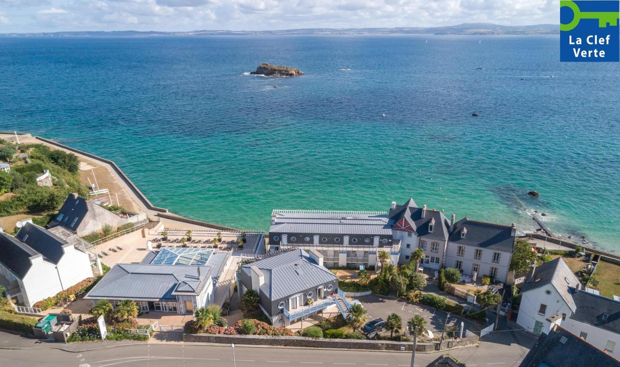Residence Pierre & Vacances Premium Le Coteau Et La Mer Tréboul Buitenkant foto